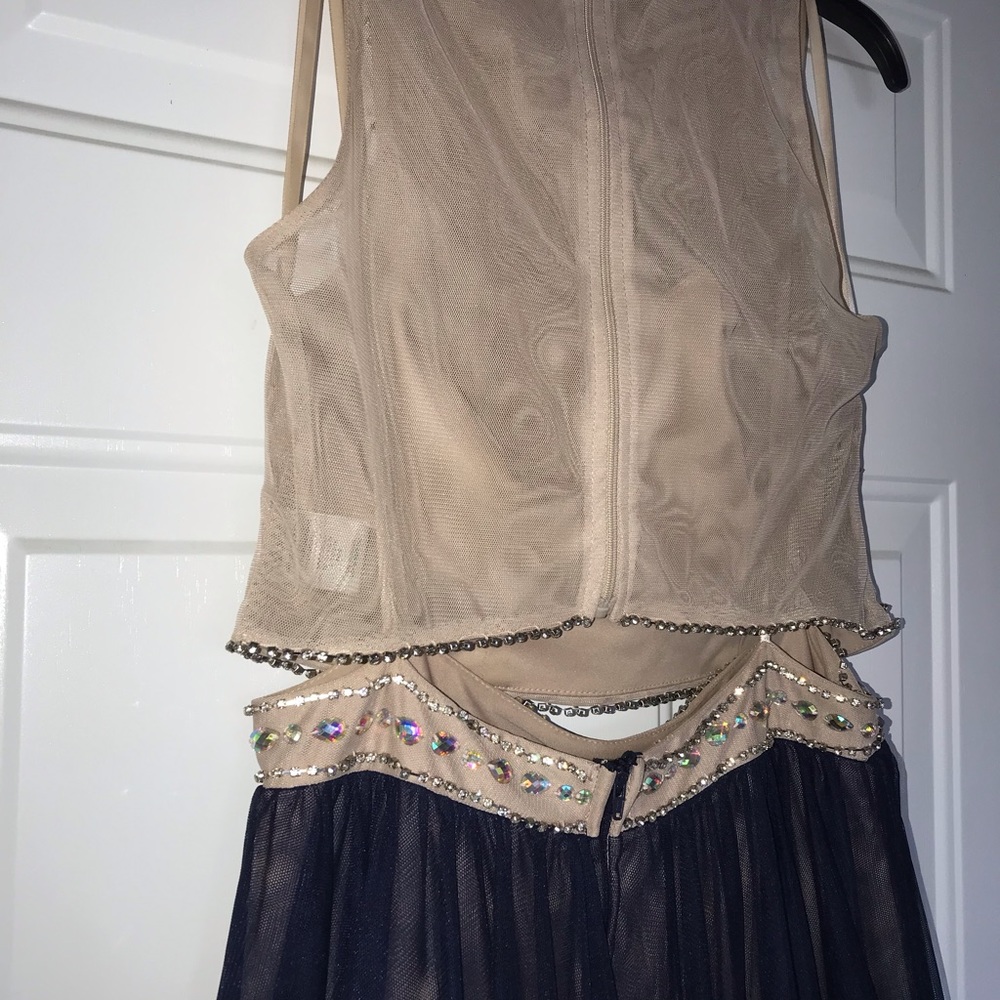 Prom Dress - Picture 3 of 4